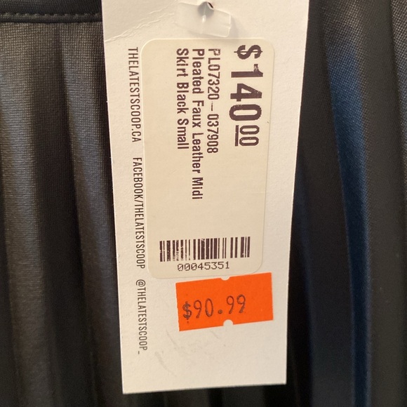 Pleated pleather midi skirt BNWT - Picture 2 of 2